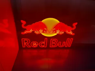 Luminoso LED Red Bull