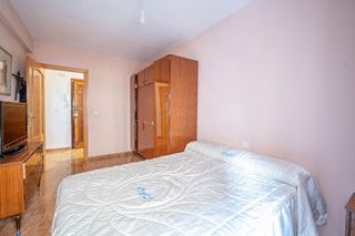 Piso en venta en Barrio de Zaidín en Granada