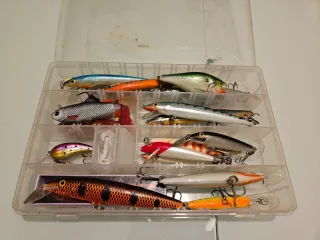 Lote de señuelos de pesca