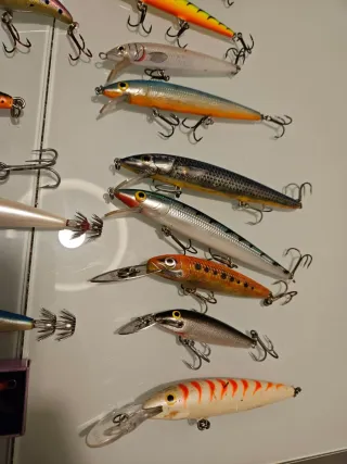 Lote de señuelos de pesca