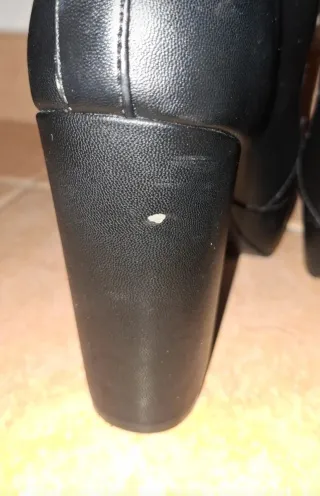 Botines negros H&M con cordones y plataforma