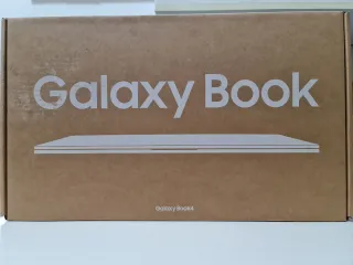 Samsung Galaxy Book 4 - Intel i3 8/256 GB