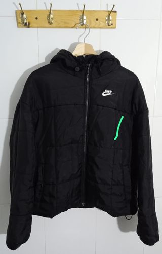 Chaqueta Nike Negra con Capucha