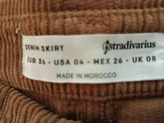 Falda de pana marrón