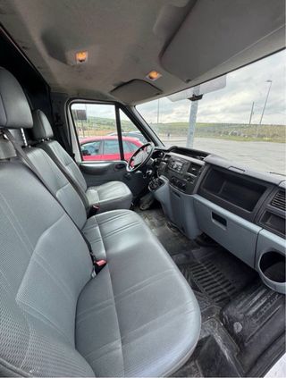 Ford Transit 2011