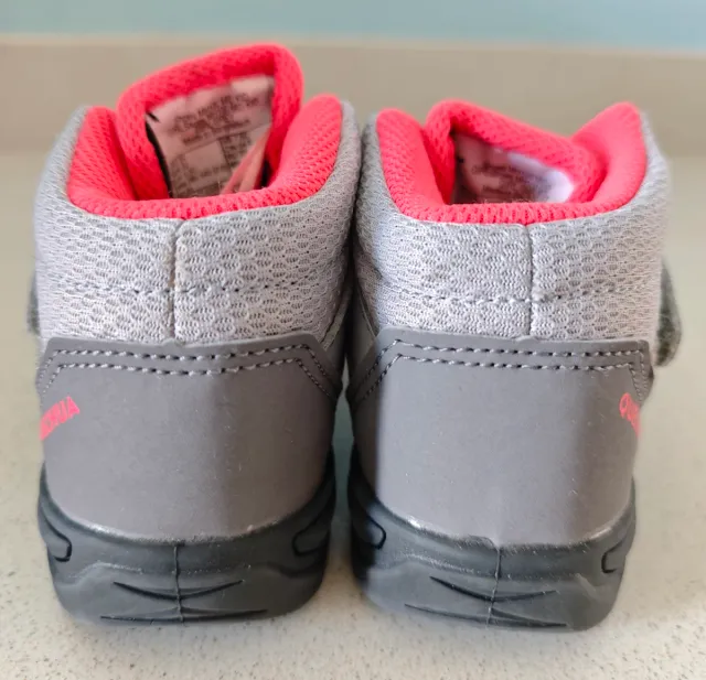 Botas montaña Quechua bebé Talla 24