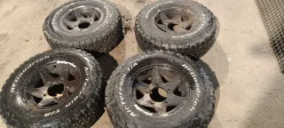 Conjunto llantas y neumaticos land rover