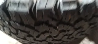 Conjunto llantas y neumaticos land rover