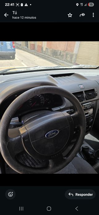 Ford Transit Connect 2005