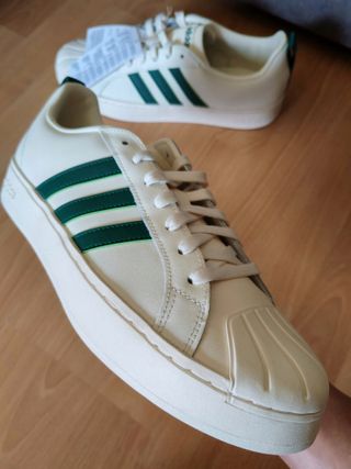 Zapatillas Adidas de PIEL nuevas