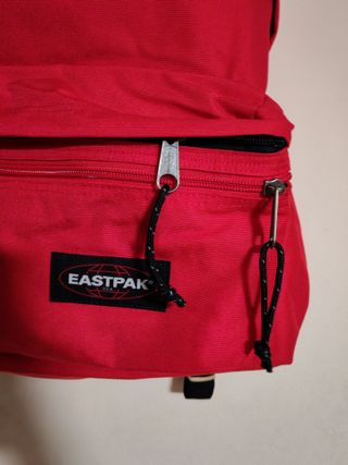Mochila Eastpak NUEVA con Etiquetas