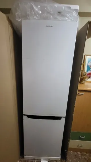 Nevera Cecotec - A ESTRENAR -