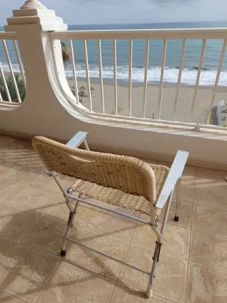 2 Sillas Vintage Aluminio y Mimbre