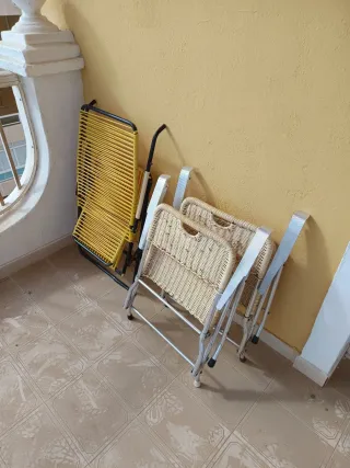 2 Sillas Vintage Aluminio y Mimbre