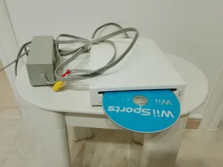 Nintendo Wii Blanca + Wii Sports