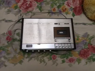 Philips N2400 Stereo Cassette Recorder Vintage