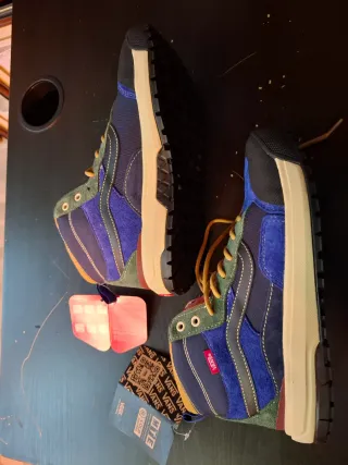 Botas Vans Nuevas Talla 42