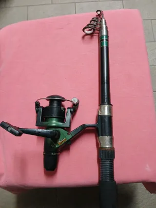 Canna da pesca 2.40m con mulinello