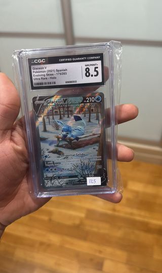 Glaceon V CGC 8.5 🇪🇸