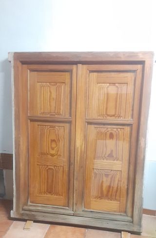Ventana de madera