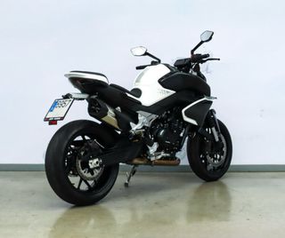 CF MOTO NK 800 año 2023 solo 13.000klm