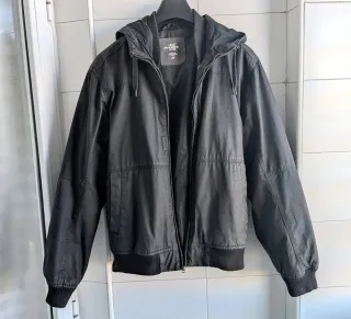 Chaqueta H&M con capucha Talla M
