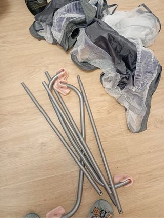 Parque cuna Kinderkraft gris y rosa