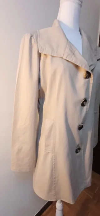 Gabardina Beige