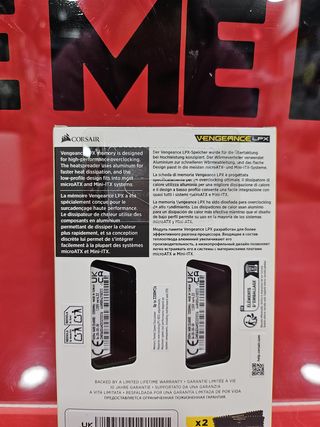 Memorias Ram Corsair Vengeance LPX 16GB ,Nuevas.