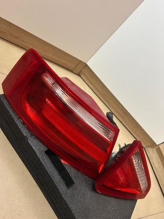 Piloto trasero derecho Audi A5 B8