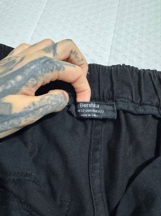 Pantaloni neri Bershka