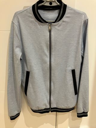 Chaqueta Zara Bomber Azul claro y Negra