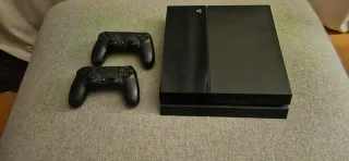 PS4 Original con 2 mandos