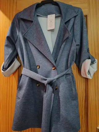 Traje de pantalón azul