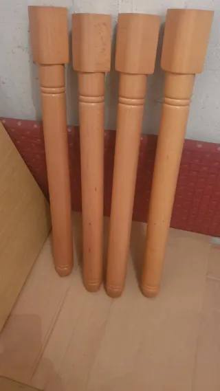 Mesa de cocina madera beige y marrón