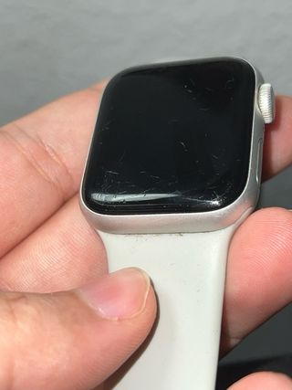 Apple Watch Series 5 40mm GPS Plata