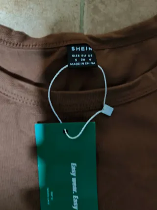 Top marrón SHEIN