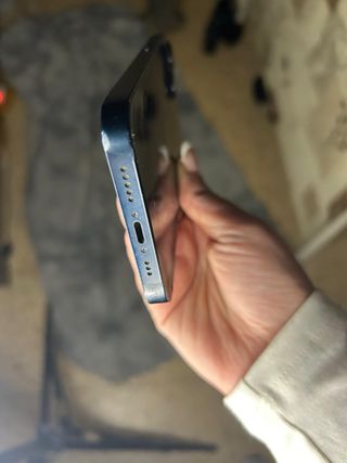 iPhone 13 Azul Como Nuevo