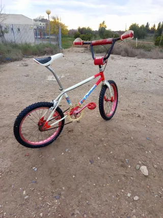 Bicicleta BH  BMX California xl4