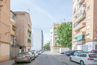 Garaje en venta en Barrio de Zaidín en Granada