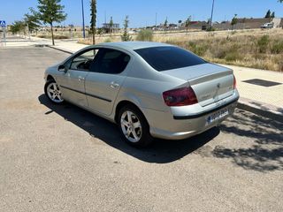 Peugeot 4007 2005