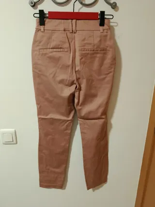 Pantalón rosa elegante