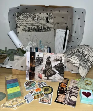 CAJA LITERARIA PARIS