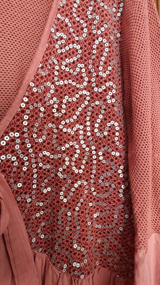 Chaqueta punto salmón lentejuelas y mangas bolero