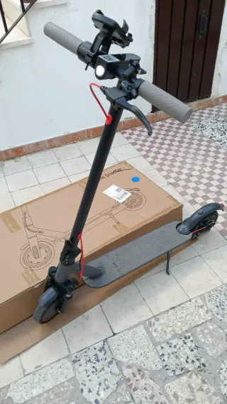 Patinete Eléctrico Portátil