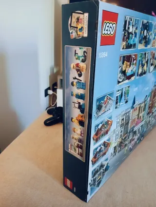 10264 LEGO Creator Expert Corner Garage MISB