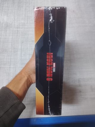 Iron Man 3 black Figura Marvel disney modelo mk24