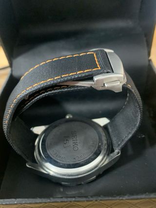Reloj Seiko  Negro Naranja