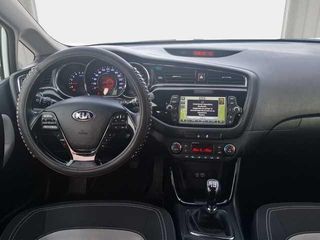 Kia Ceed 1.6 CRDi VGT x-Tech16 Eco-Dynamics 100 kW (136 CV)