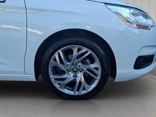 Citroen C4 1.6 VTi Collection 88 kW (120 CV)